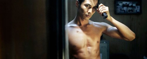 Won Bin goes all Taxi Driver in The Man From Nowhere.  Screencap via Center for Asian American Media (caam.gala-engine.com)